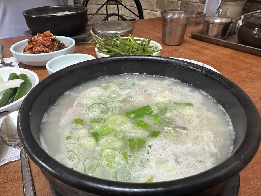 Somunnan Jangteo Dwaeji Gukbap
