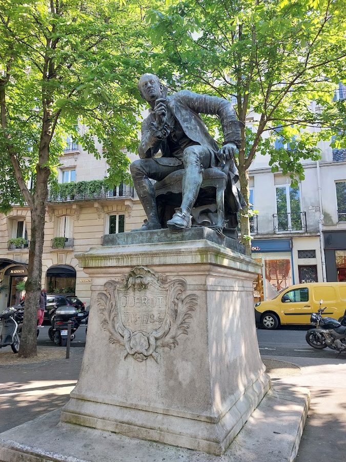 Statue de Diderot