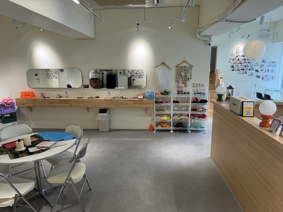 Because Friends 自助照相館 自助攝影棚 廣安店