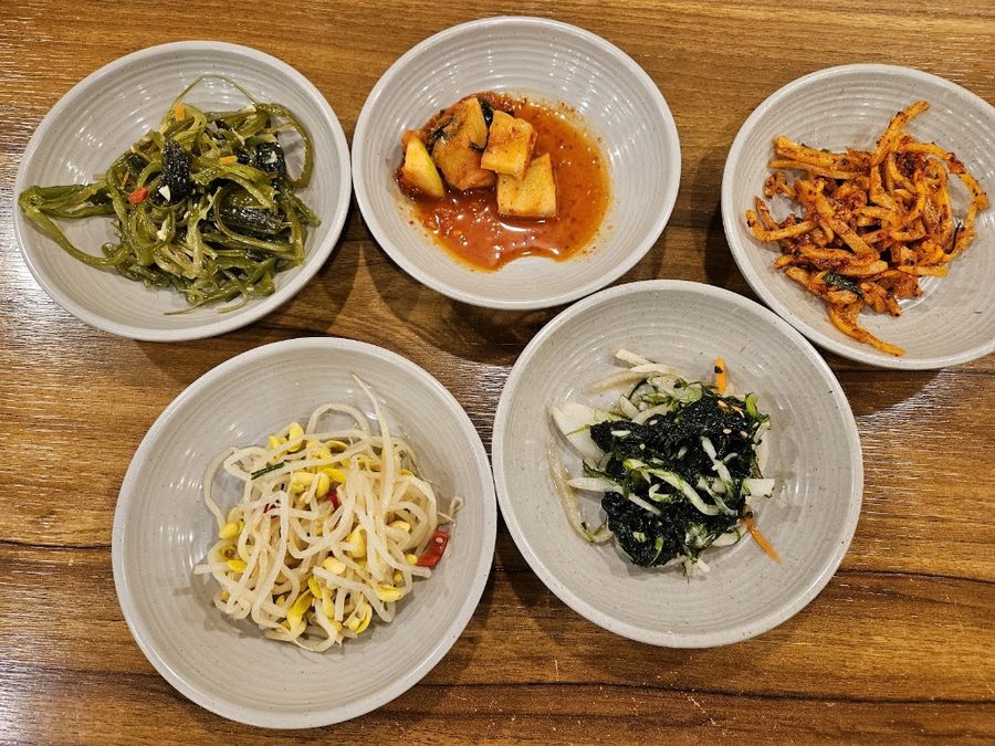 Hyundai Jeongyuk Sikdang