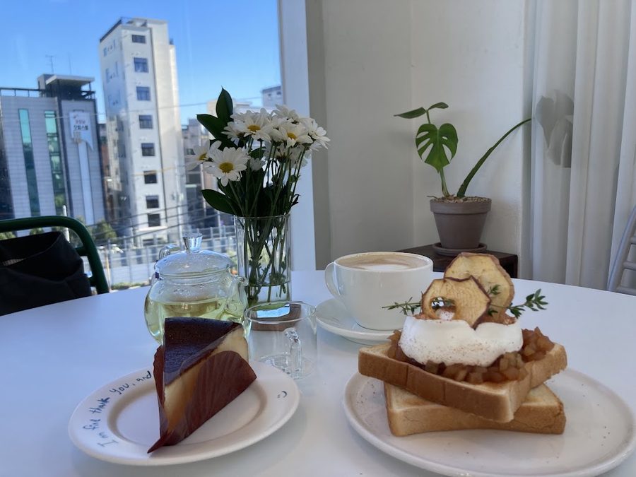 DESIGNERY CAFE