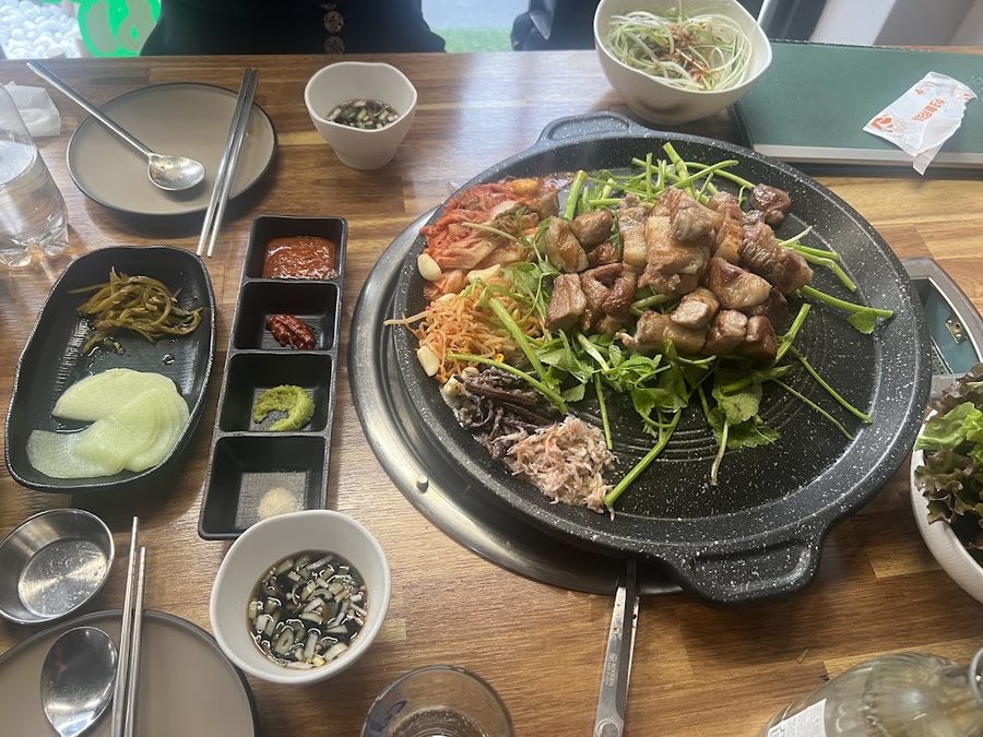 팔청식당