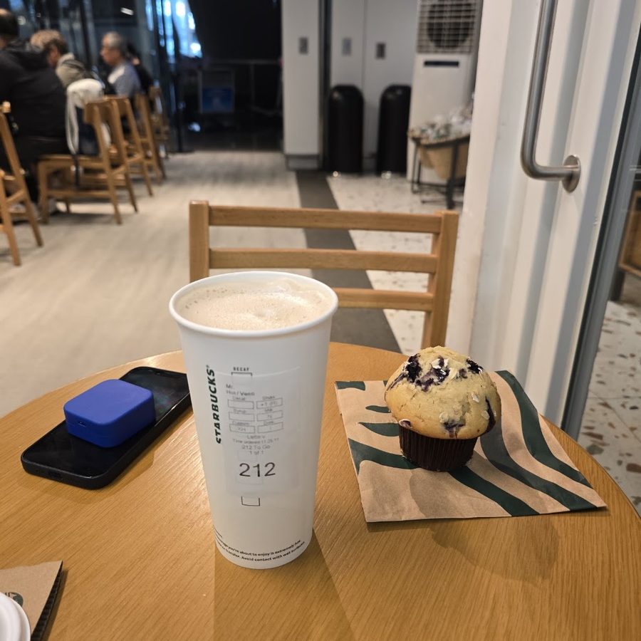 Starbucks (Bank Centre Mall)