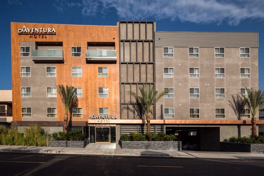 Best Western Plus LA Mid-Town Hotel