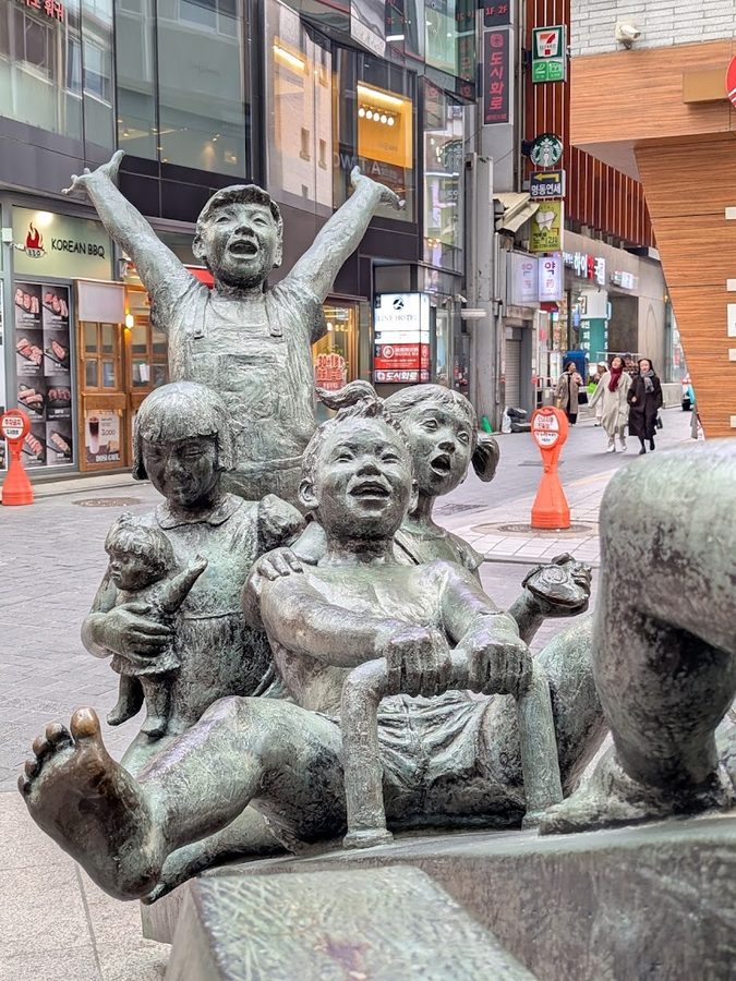 시소 동상
