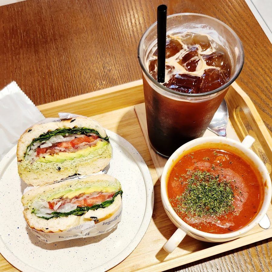ハローベーグル タンサン店