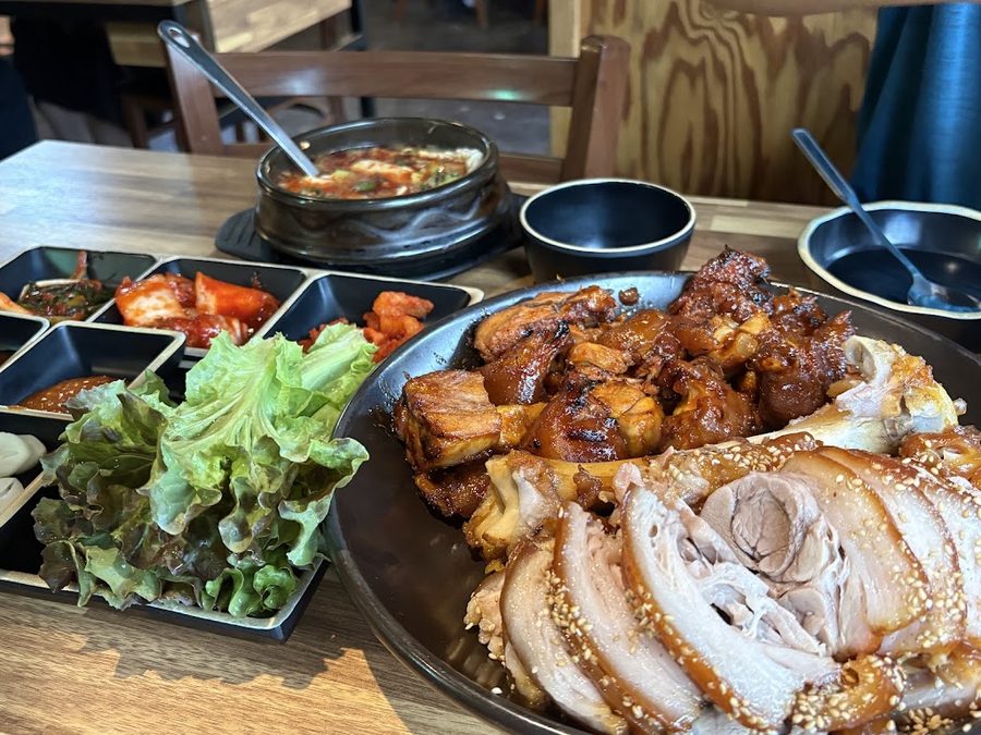 The Tasty Jokbal Bossam Myeongil Branch