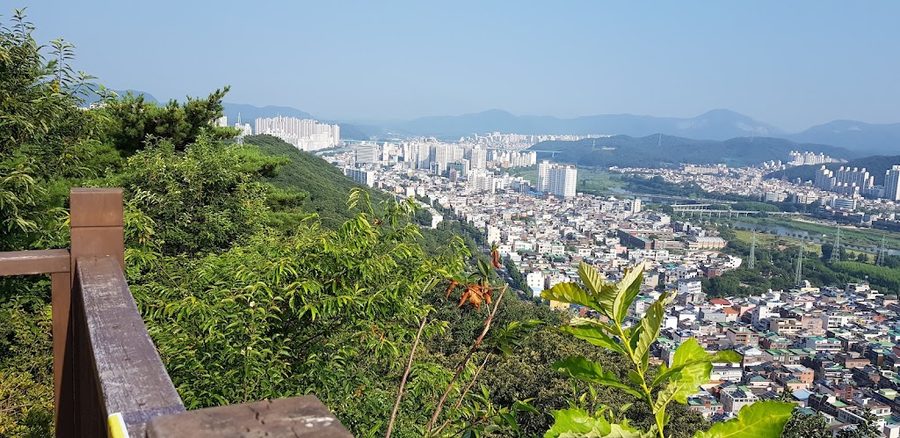 ソルマルキル南山楼