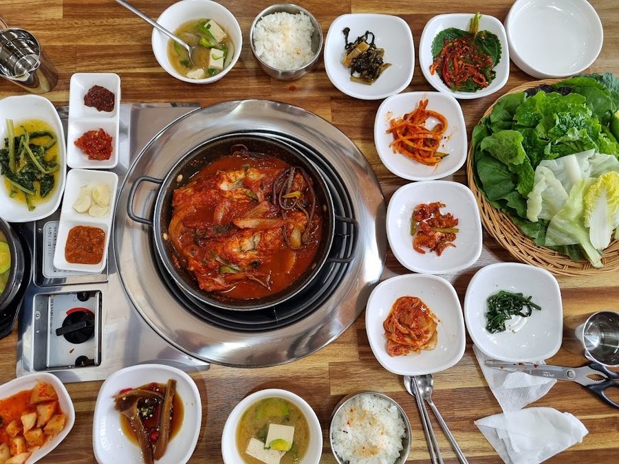 Seat Village Eel Specialty