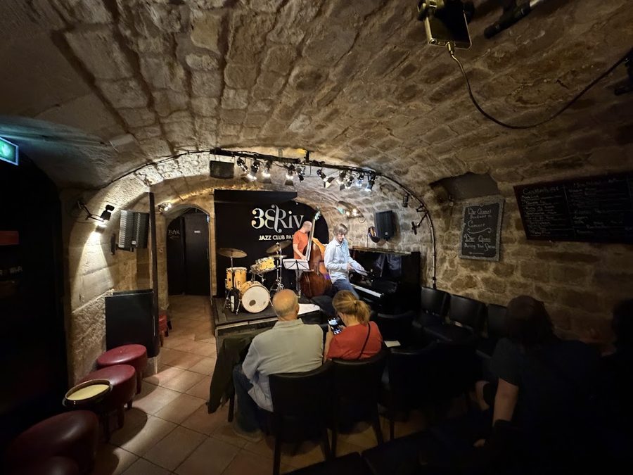 38Riv Jazz Club