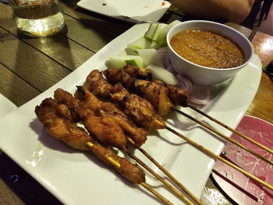 WOLAA Kitchen & Bar