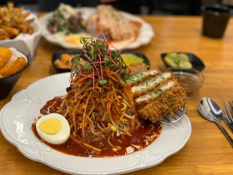ワンビ トンカツ 済州市庁店