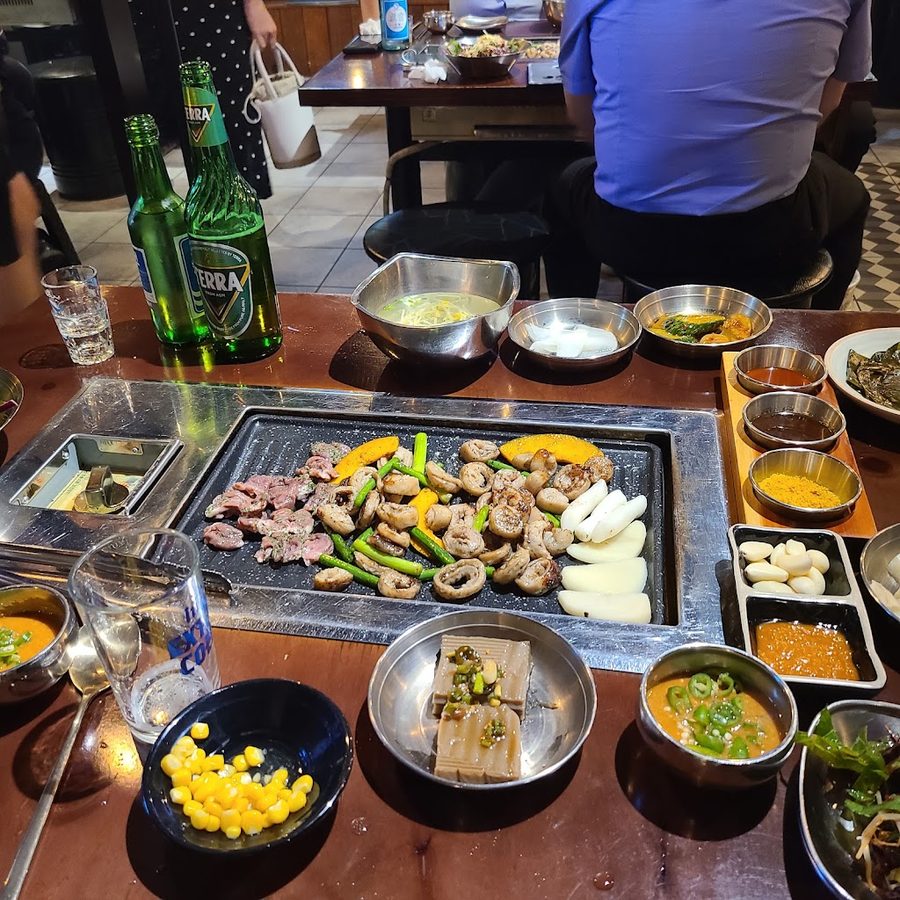 烤腸特攻隊