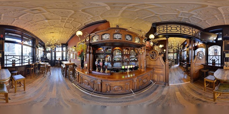 The Red Lion, Parliament Street