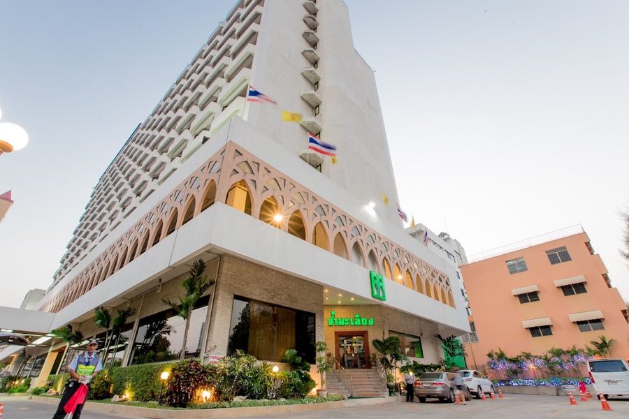 Josh Hotel