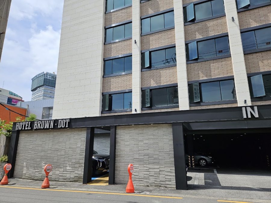Brown Dot 水營店
