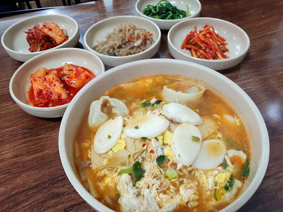 ナレ韓食粉食