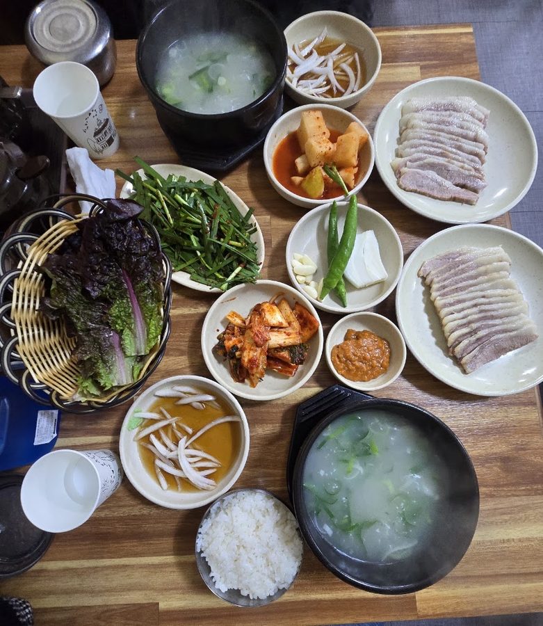 가야공원 돼지국밥 부산대점