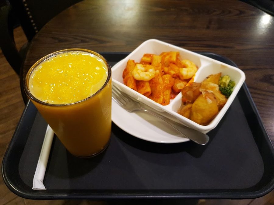 星巴克 萇山站店