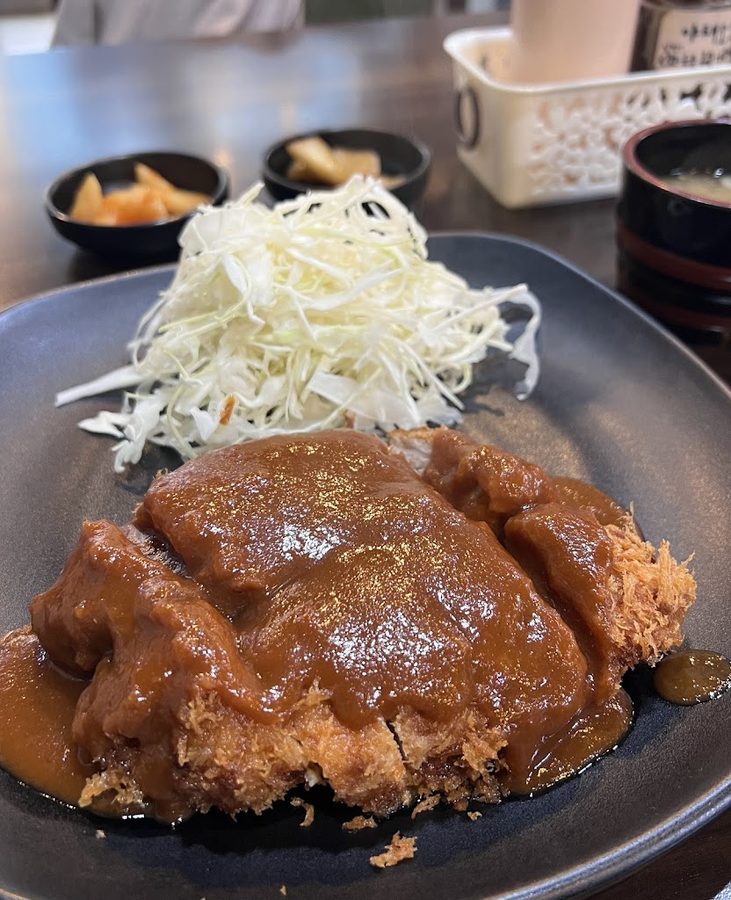 ユンシギ トンカツ