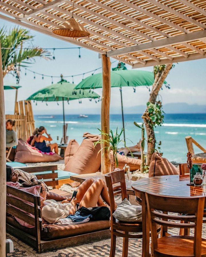 PENIDA COLADA Beach Bar