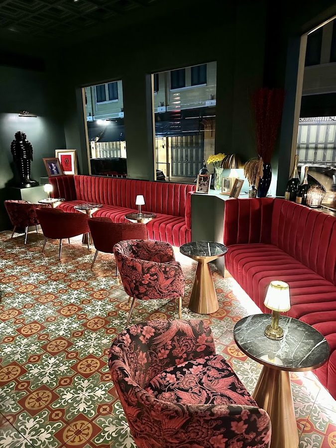 Nuss Bar