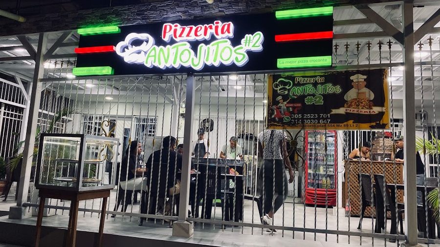 Antojitos Y Pizzería