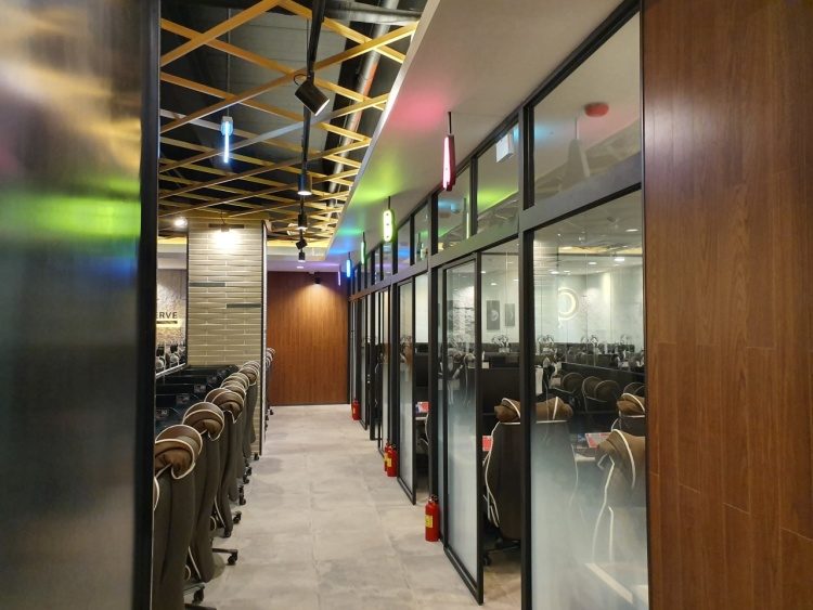 OZ PC CAFE Reserve Gangnam Station