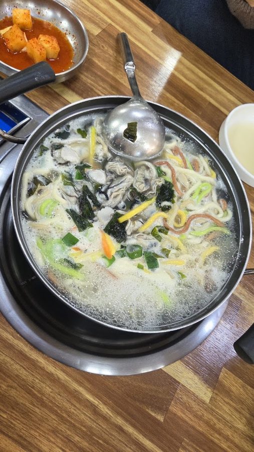 Gangnam Kalguksu