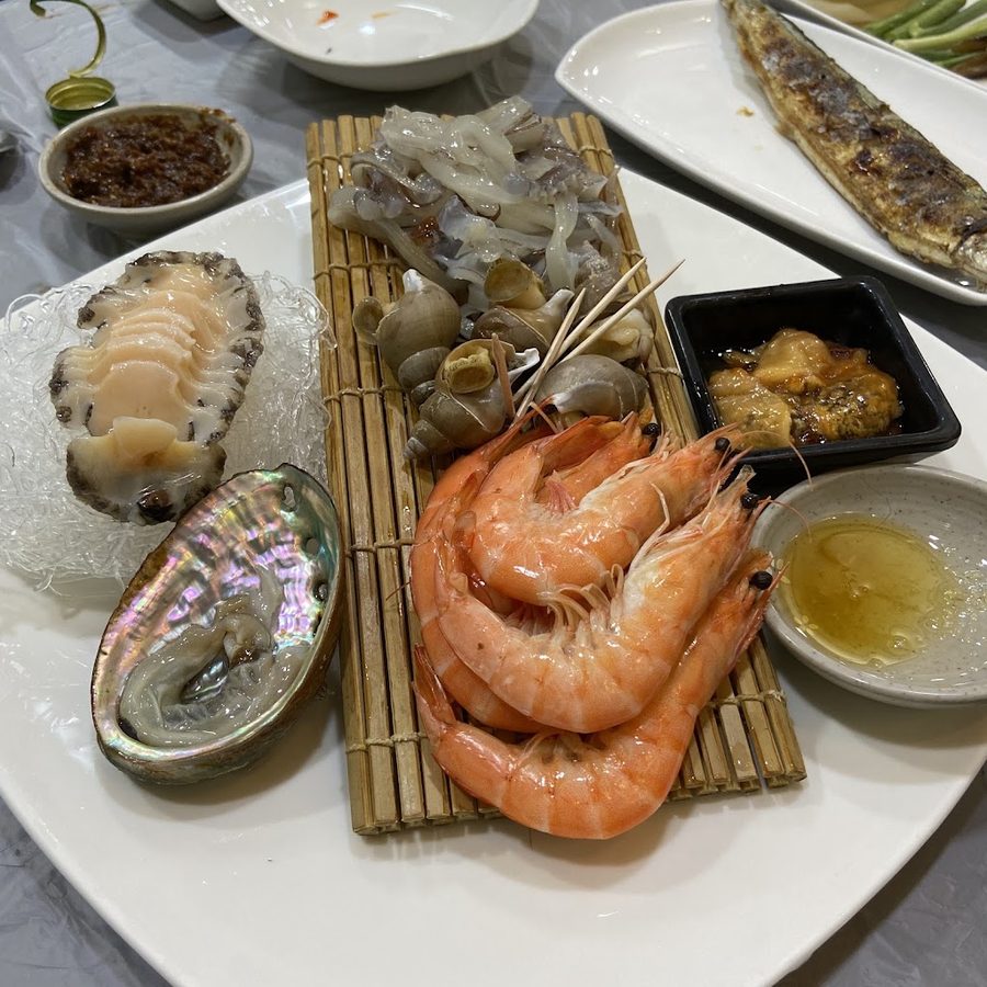 水晶宮生魚片店