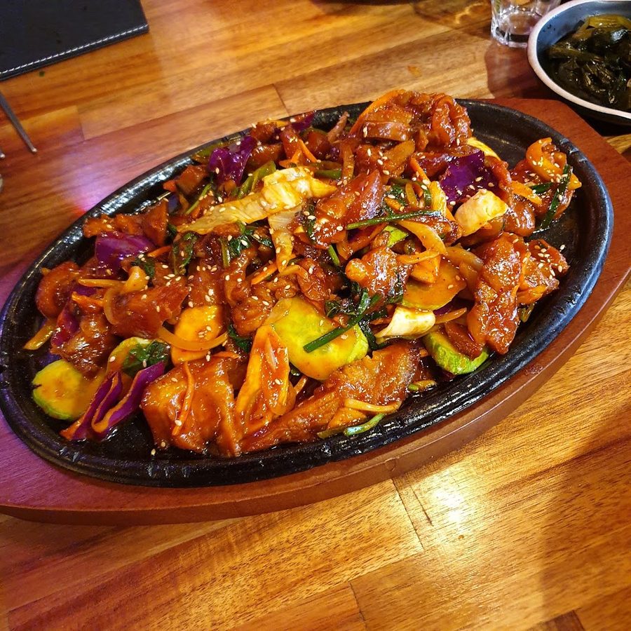 창신동 매운족발 압구정점
