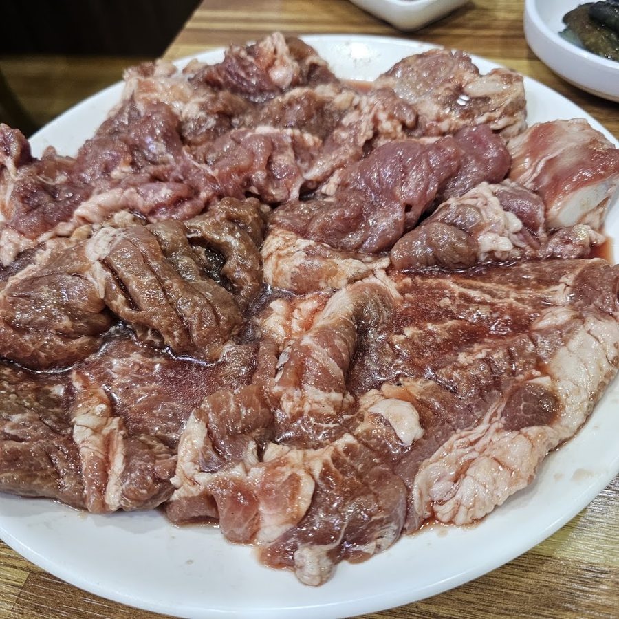 Pyeonghwa Sutbul Galbi