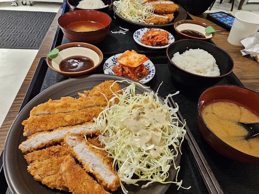 中央炸豬排