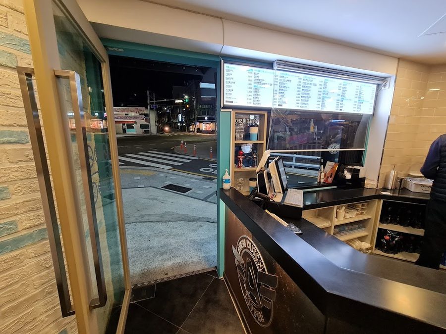 어벤더치초량점