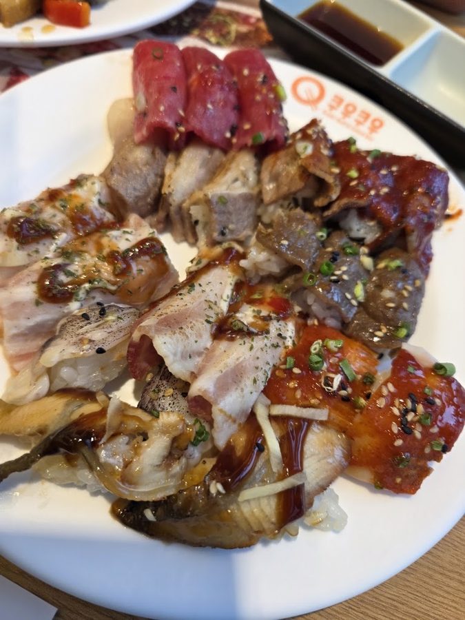 Qoo Qoo Sushi Roll and Salad Bar - Gwangju Sangmu Branch