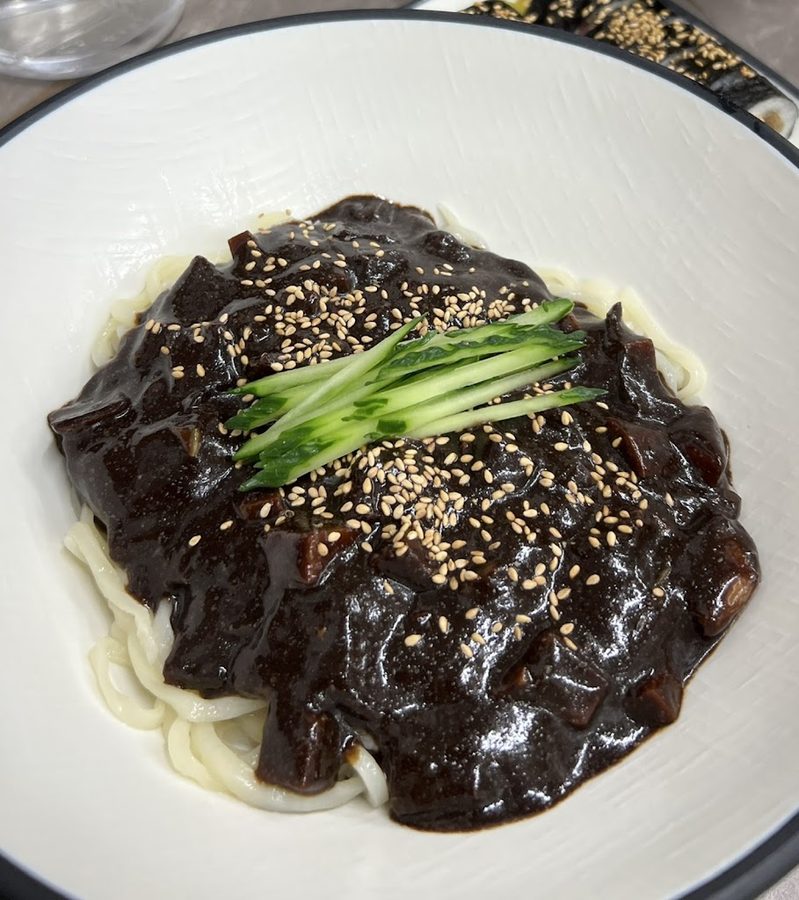 Yangsan Somunnan Son Kalguksu