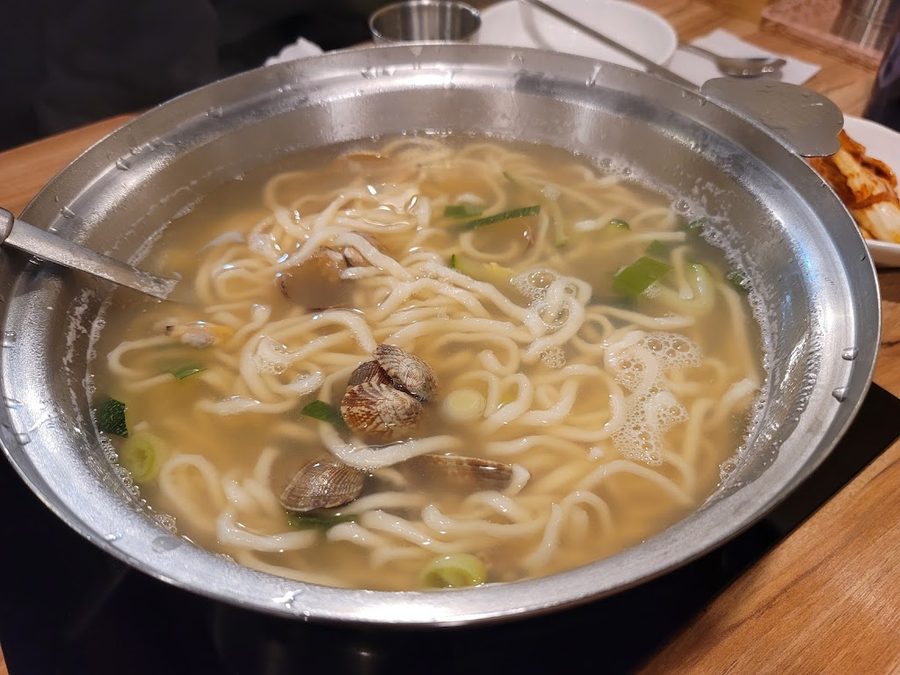 Songga Kalguksu Jokbal