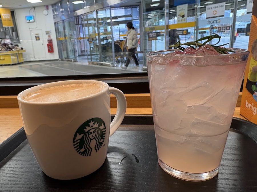 Starbucks at E Mart Gunsan