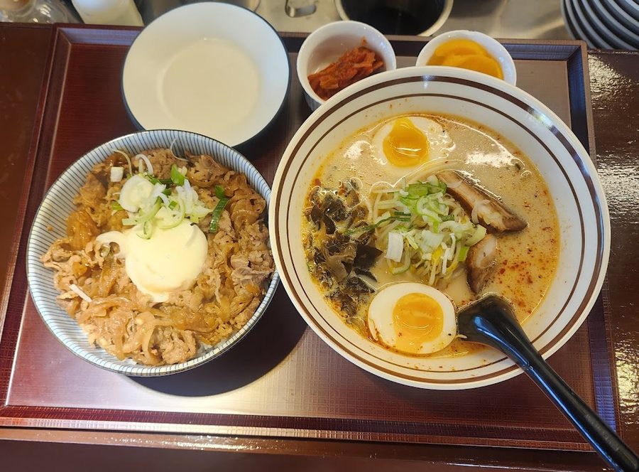 ウシラーメン