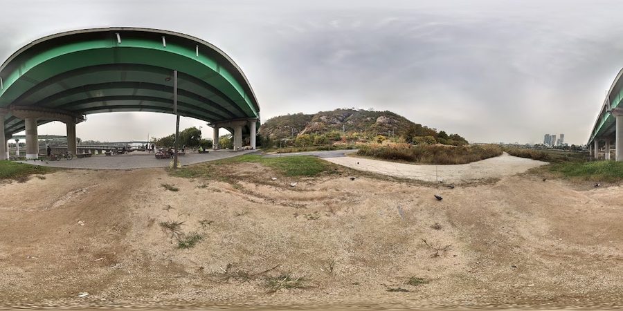 Yongbi Bridge Rest Area