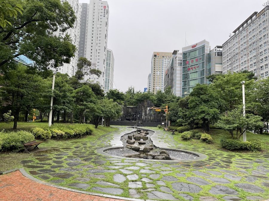 Pyeonghwa Park