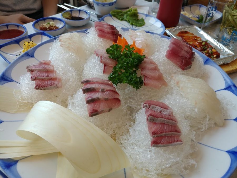 大海散步生魚片店