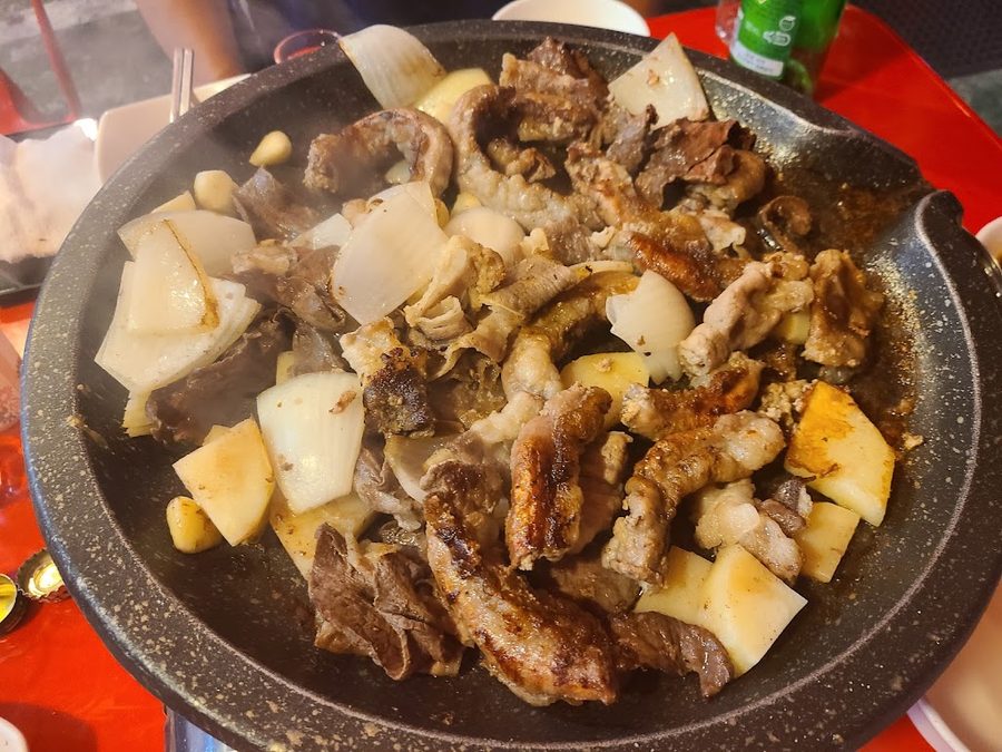 Ppoyan Gopchang