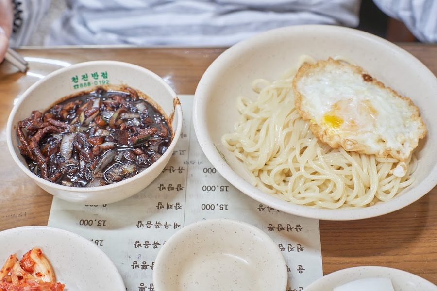 천진반점