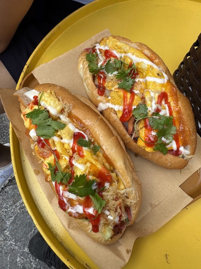 BÁNH MÌ MẬN ƠI - CS PHÙNG HƯNG