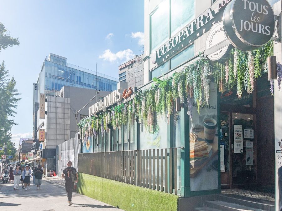 Tous Les Jours Cafe Itaewon Station