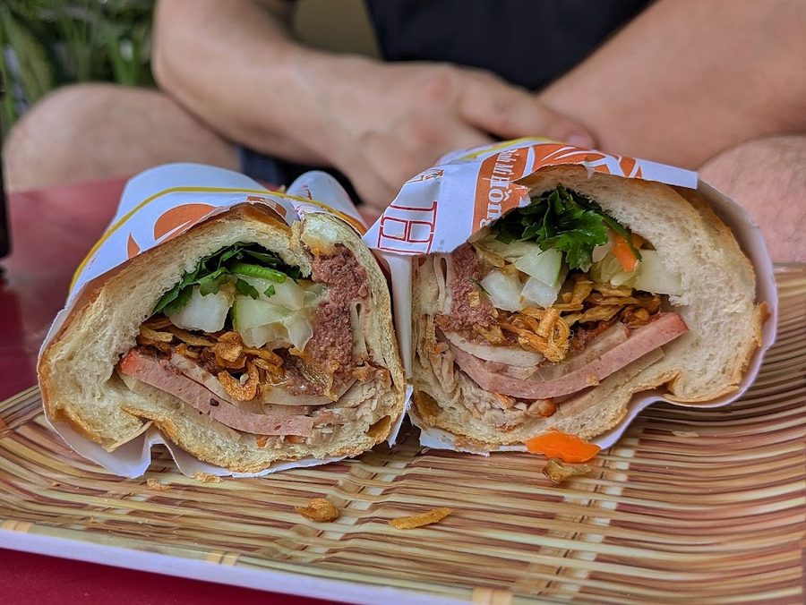 Bánh Mì Hồng Hoa