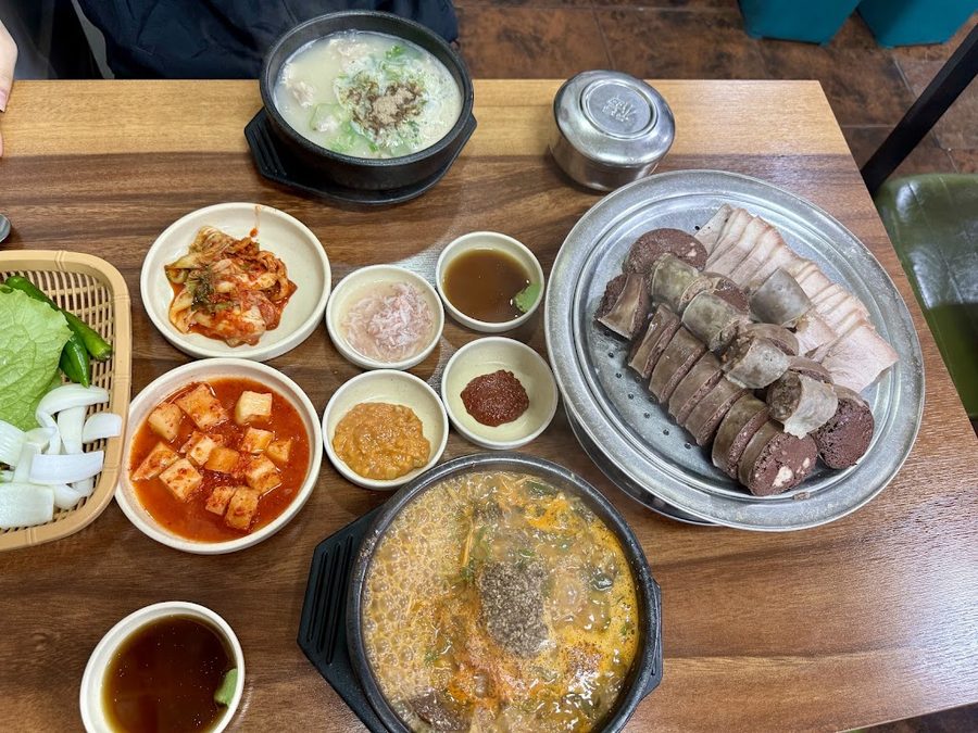 조광심 민속왕순대 뼈다귀탕