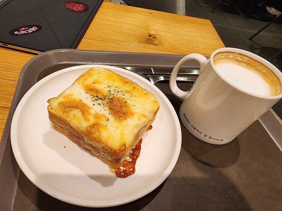 Twosome Place Gangdong-gu Office Branch