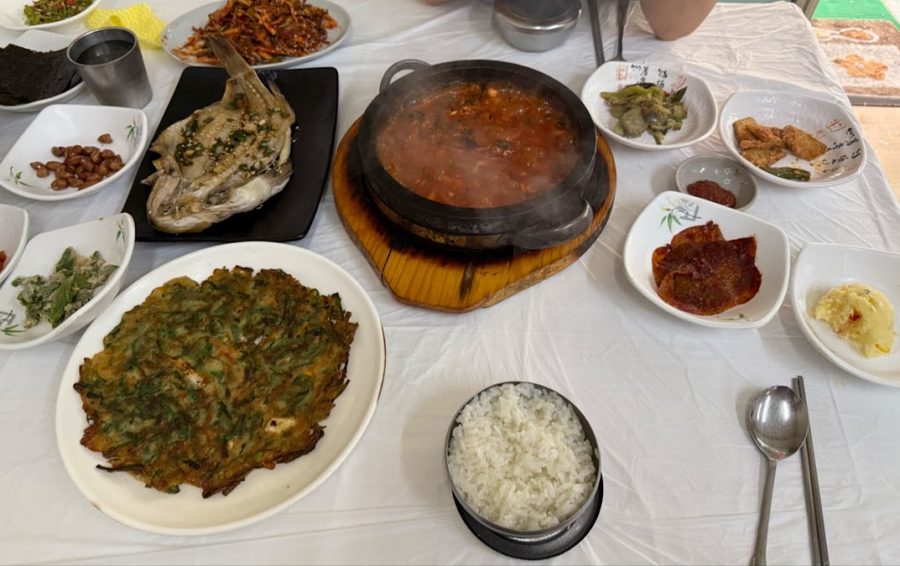 忠武鯷魚包飯